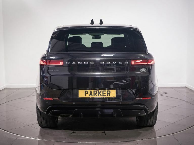 Land Rover Range Rover Sport 3.0 D300 Dynamic Se VO23YKD Black #3