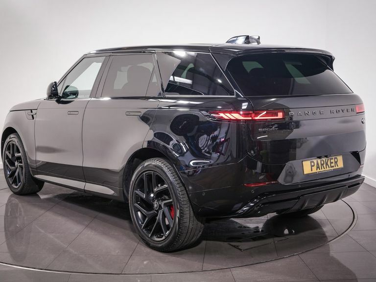 Land Rover Range Rover Sport 3.0 D300 Dynamic Se VO23YKD Black #4