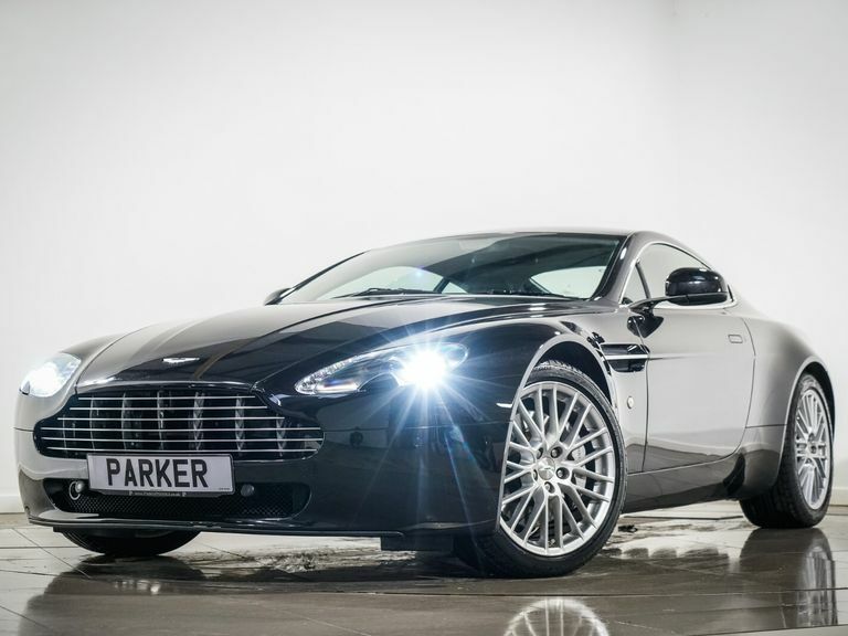Aston Martin Vantage V12 Carbon Black Edition Black #16