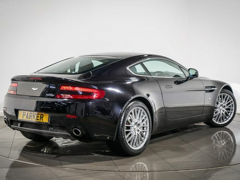 Aston Martin Vantage V12 Carbon Black Edition Black #20