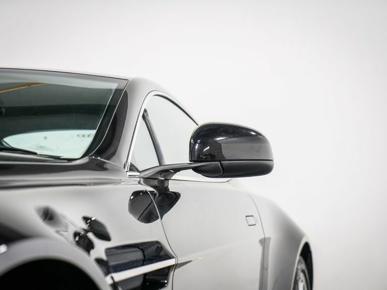 Aston Martin Vantage V12 Carbon Black Edition Black #9