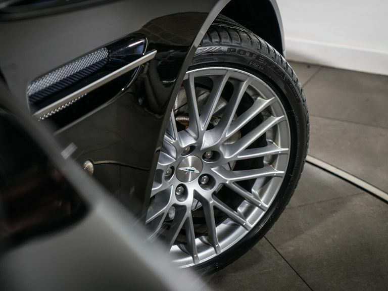 Aston Martin Vantage V12 Carbon Black Edition Black #22