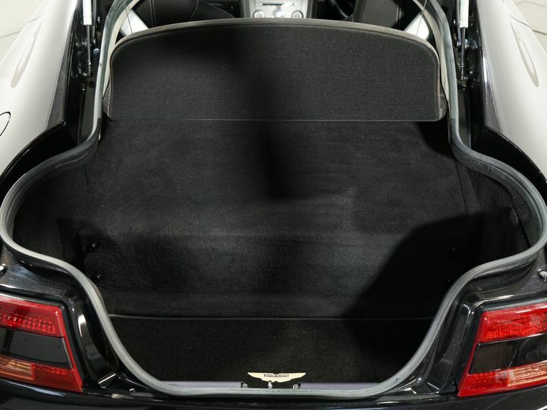 Aston Martin Vantage V12 Carbon Black Edition Black #29