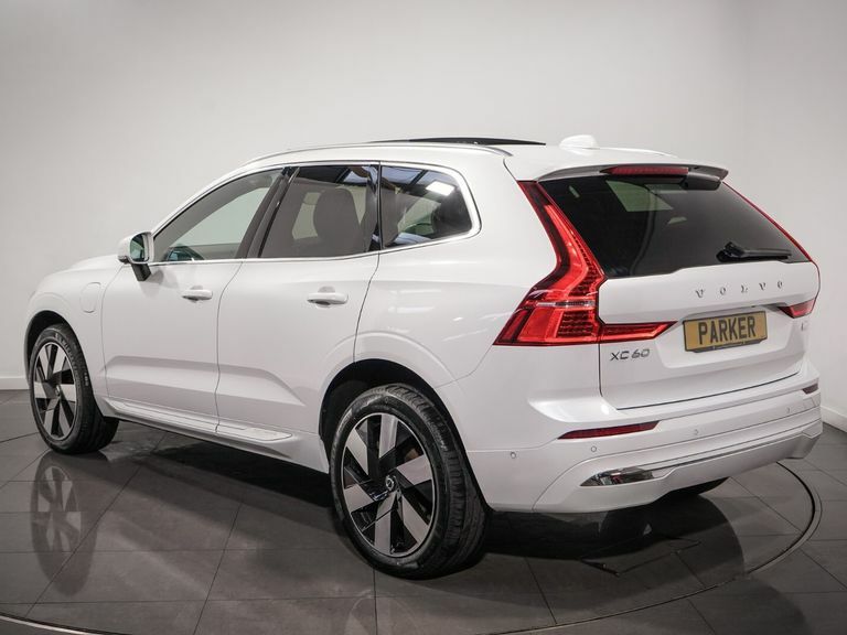 Volvo XC60 2.0 T8 455 Rc Phev Ultimate Bright Awd Gtron EJ24OZH White #4