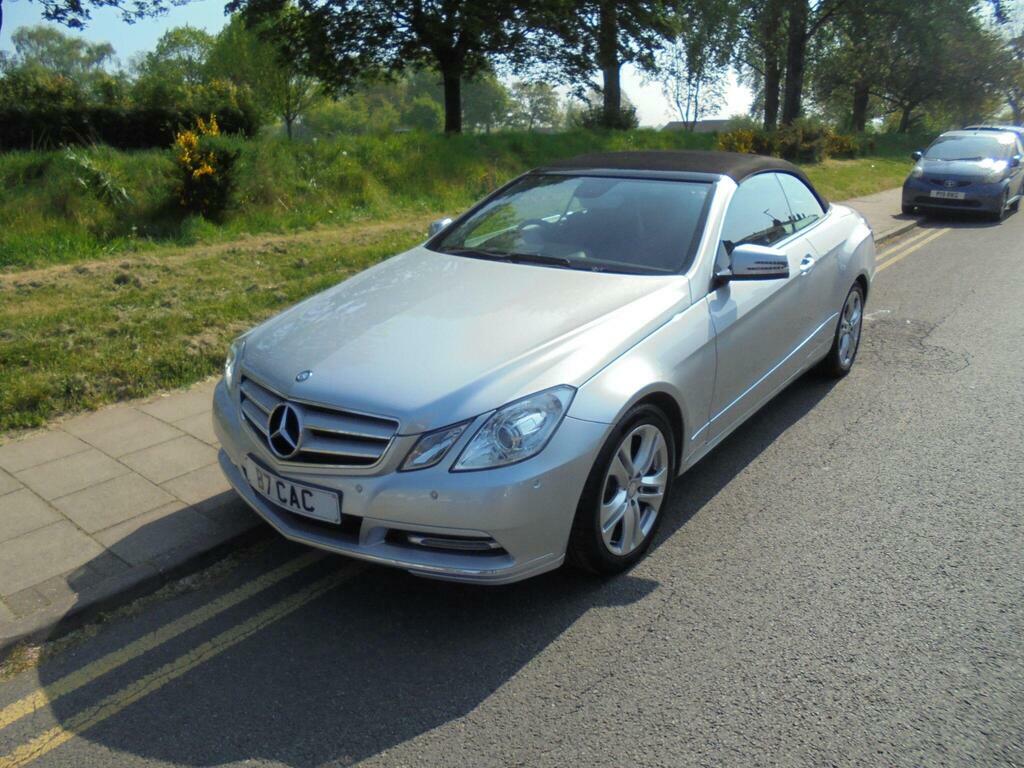 Mercedes-Benz E Class 2.1 E220 Cdi Blueefficiency Se Cabriolet G-tronic Silver
