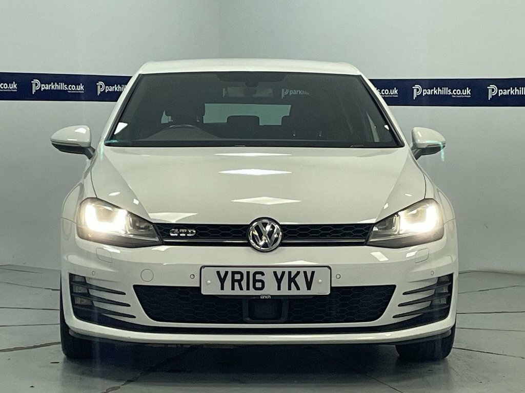 Volkswagen Golf 2L Gtd YR16YKV White #6