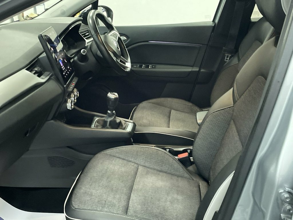 Renault Captur 1L S Edition HN70NUY Grey #4
