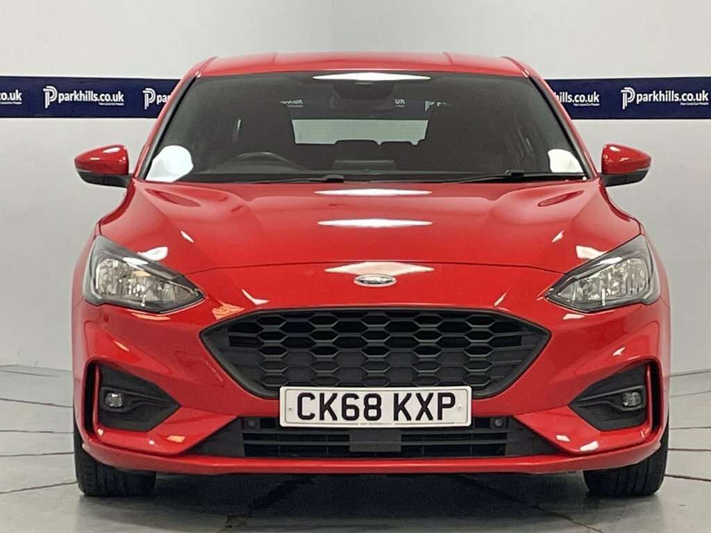 Ford Focus 1L St-line CK68KXP Red #6
