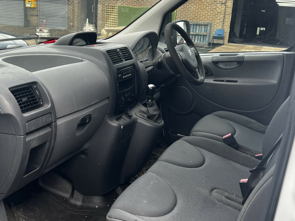 Citroen Dispatch Mpv White #8