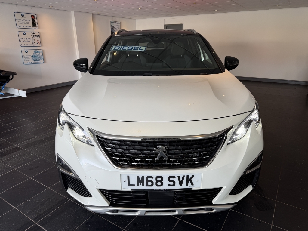 Peugeot 3008 1.5 Bluehdi S LM68SVK White #2