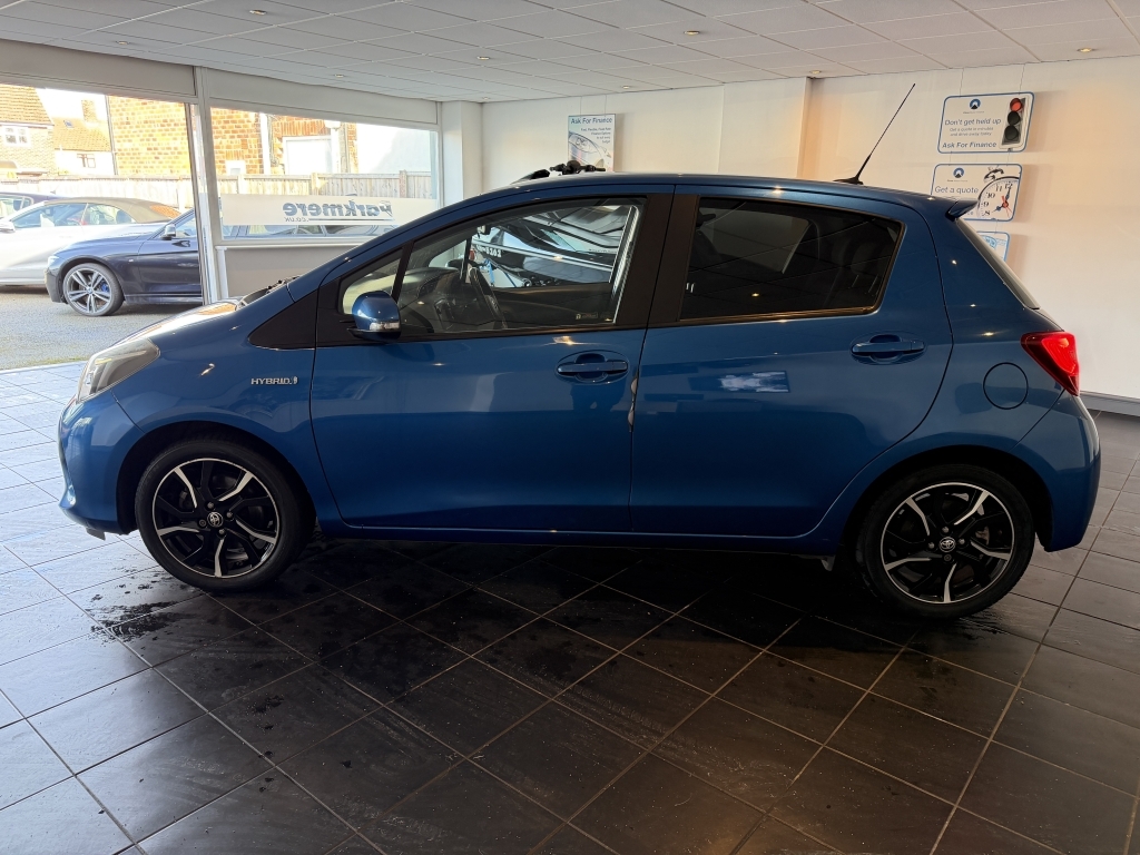 Toyota Yaris 1.5 Vvt-i Design DF66UAS Blue #4