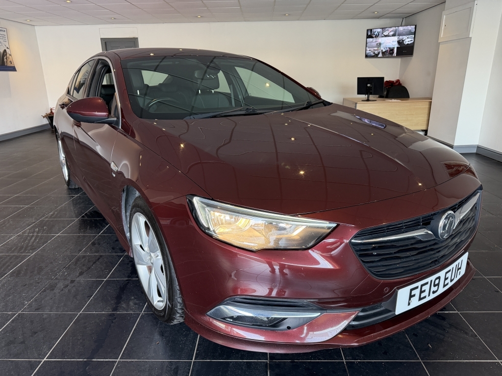 Vauxhall Insignia Grand Sport 1.5 Red
