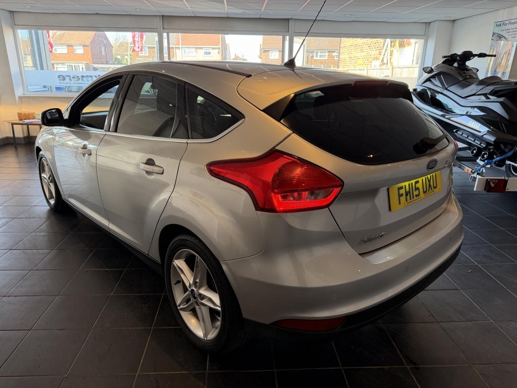 Ford Focus 1.5 Zetec Tdci FH15UXU Silver #5