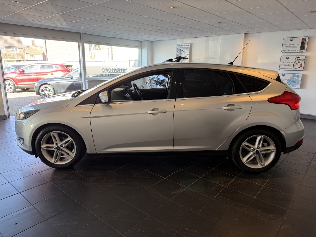 Ford Focus 1.5 Zetec Tdci FH15UXU Silver #4