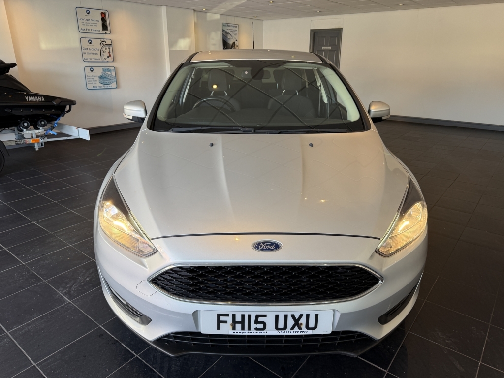 Ford Focus 1.5 Zetec Tdci FH15UXU Silver #2