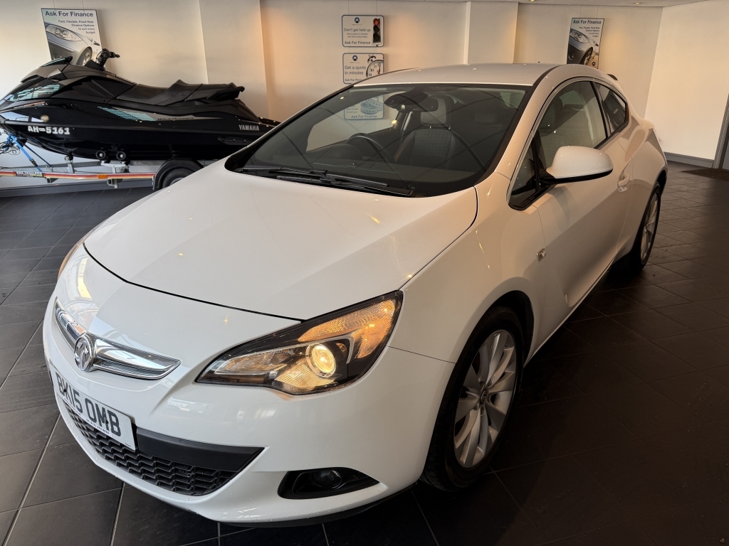 Vauxhall Astra GTC 1.4 Sri S BK15OMB White #3