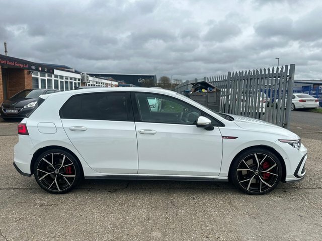 Volkswagen Golf Hatchback KX22DWL White #2