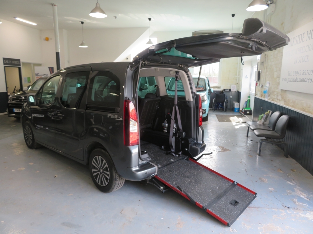 Peugeot Partner Mpv Grey