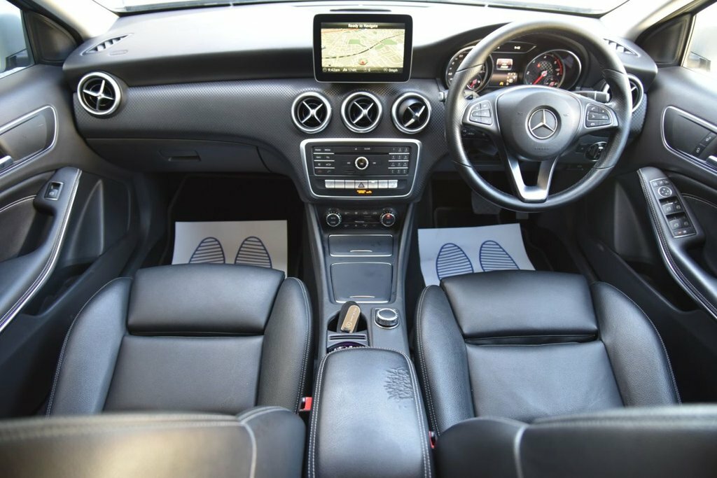 Mercedes-Benz A Class 1.5L Sport VX18NNK Silver #2