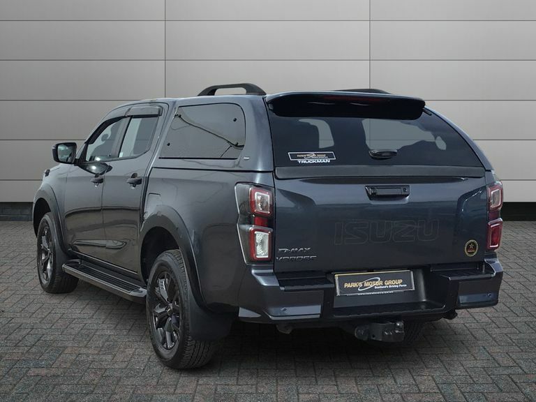 Isuzu D-Max 1.9 V-cross Double Cab 4X4 Grey #2