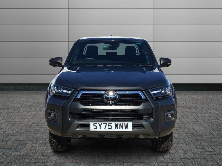 Toyota HILUX Invincible X Dcab Pick Up 2.8 D 48V Grey #5