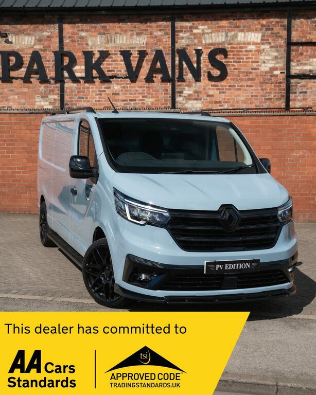 Renault Trafic 2.0 Dci Sport Lwb