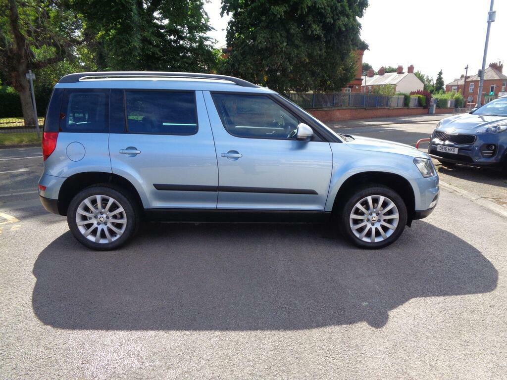 Skoda Yeti 1.2 Tsi Elegance Outdoor Dsg Euro 5 Blue #2