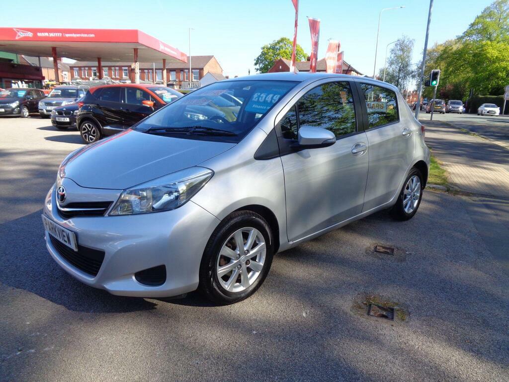 Toyota Yaris 1.33 Dual Vvt-i Tr Euro 5 Silver #4