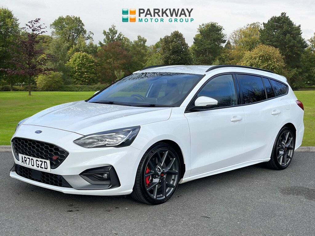 Ford Focus Estate AR70GZD White #3