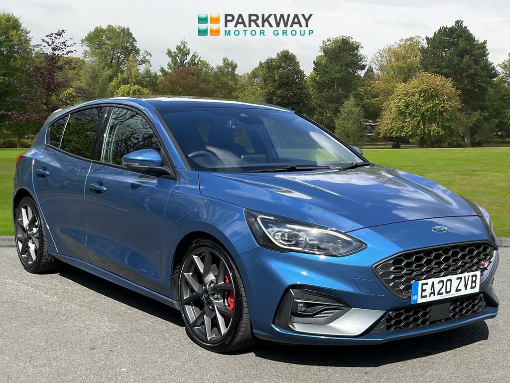 Ford Focus Hatchback Blue