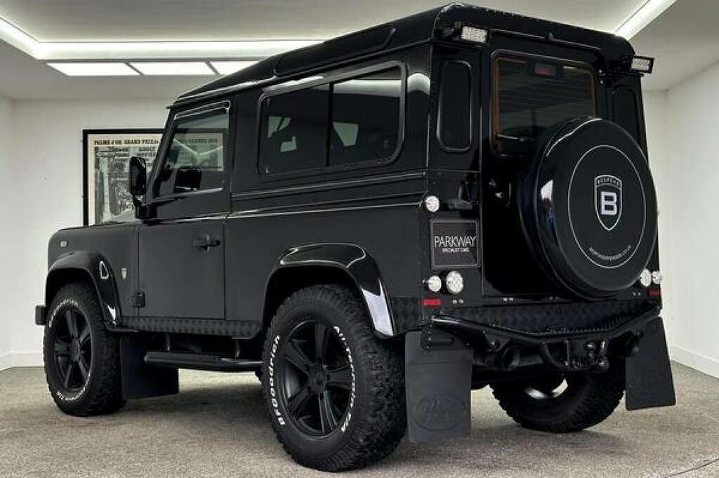 Land Rover Defender 90 2.2 Bespoke YE65XDS Black #5