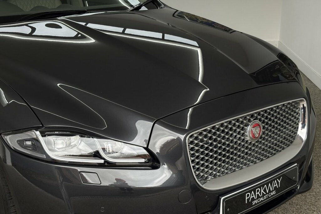 Jaguar XJ 3.0D Portfolio Saloon KF17ZPM Grey #6