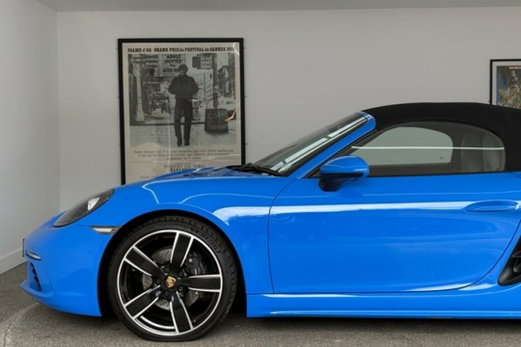 Porsche Boxster 2.7 2dr Silver #36