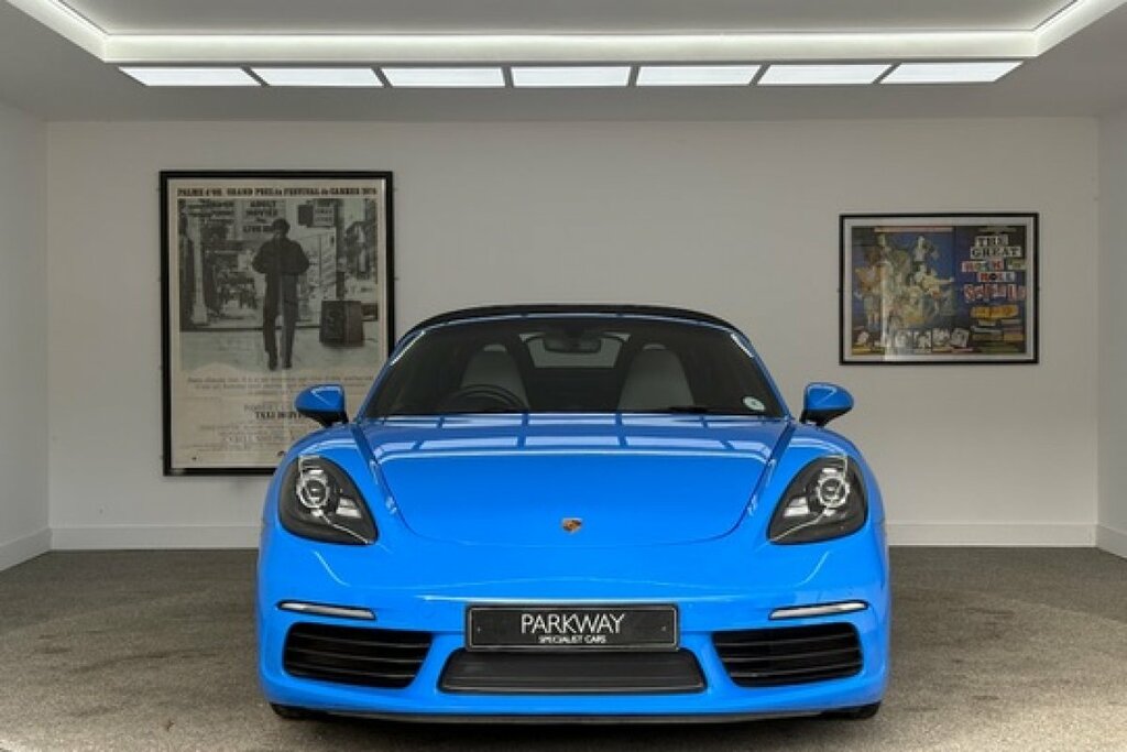 Porsche Boxster 2.7 2dr Silver #38