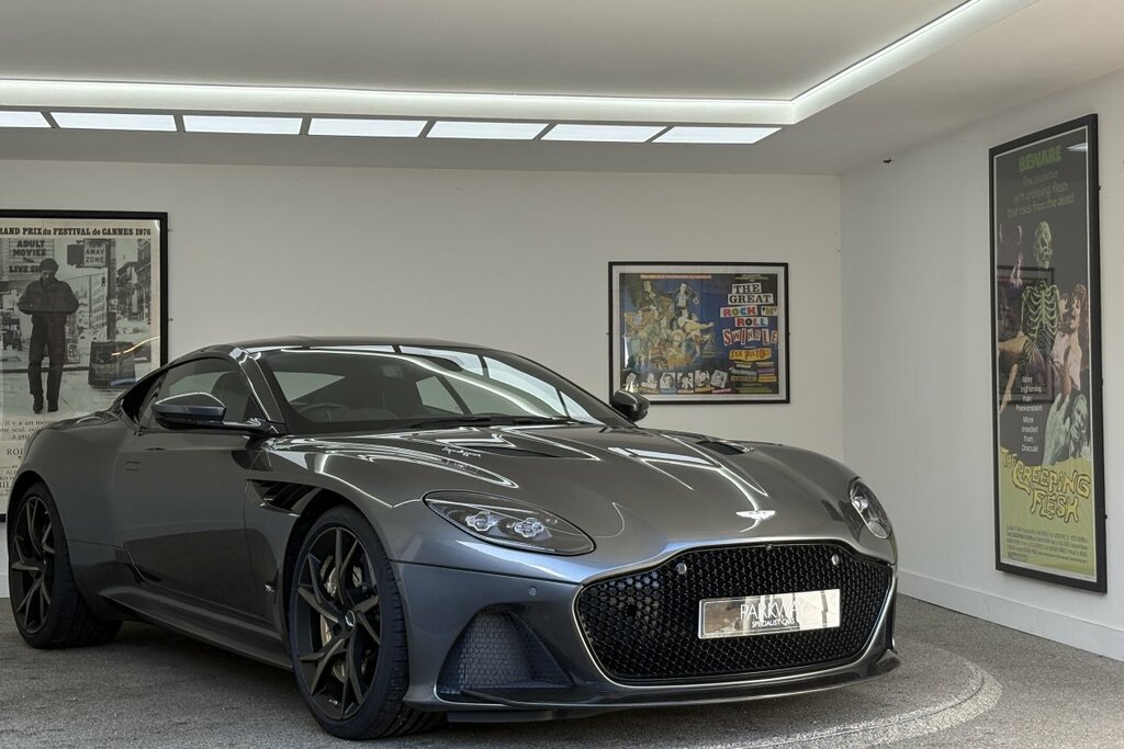Aston Martin DBS V12 Superleggera Coupe Silver