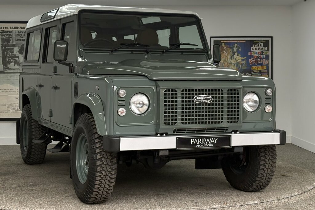 Land Rover Defender 110 Heritage Style FX65FGG Green #4