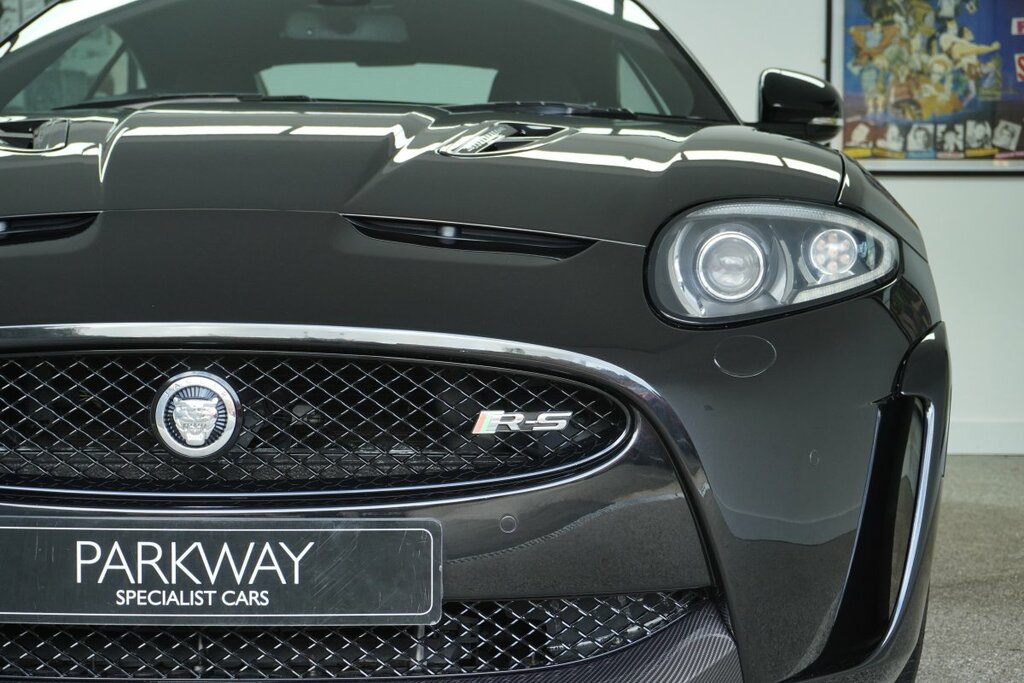 Jaguar XKR-S V8  #41