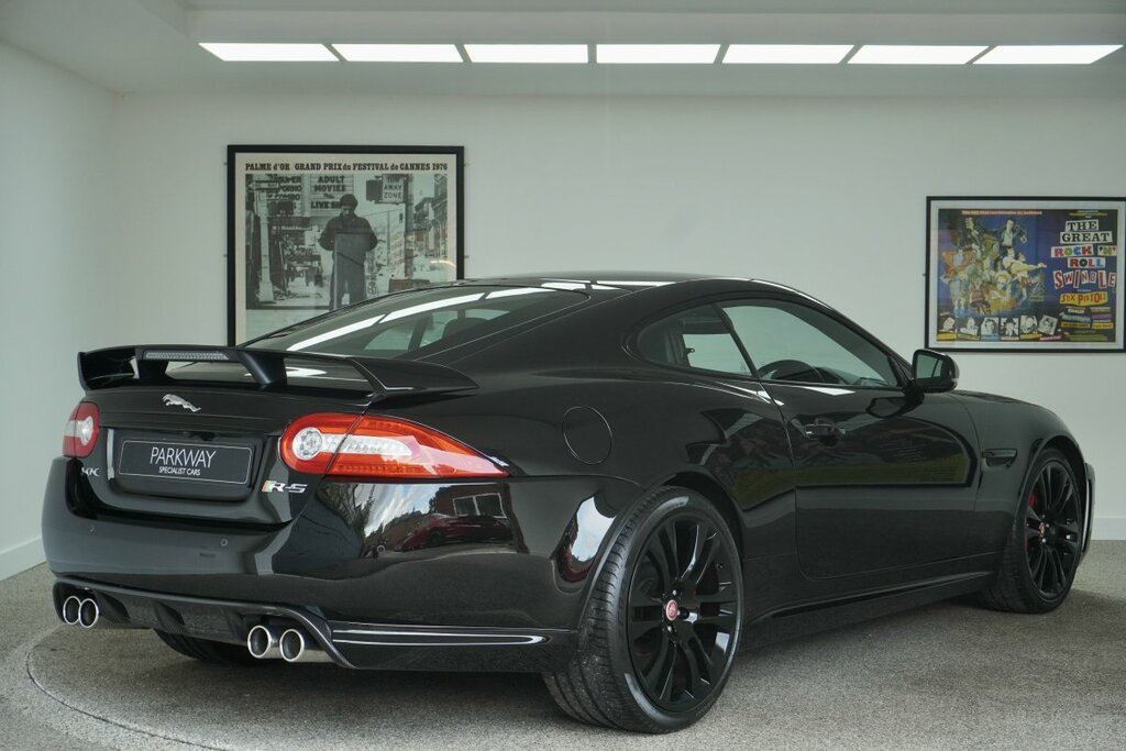 Jaguar XKR-S V8  #15