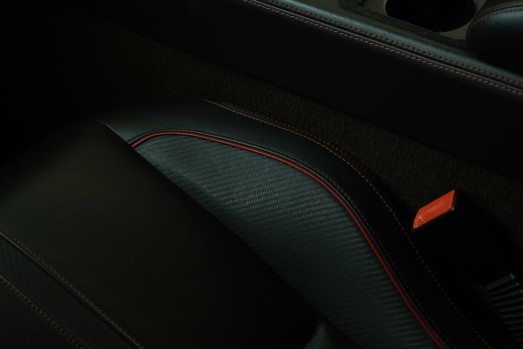 Jaguar XKR-S V8  #23