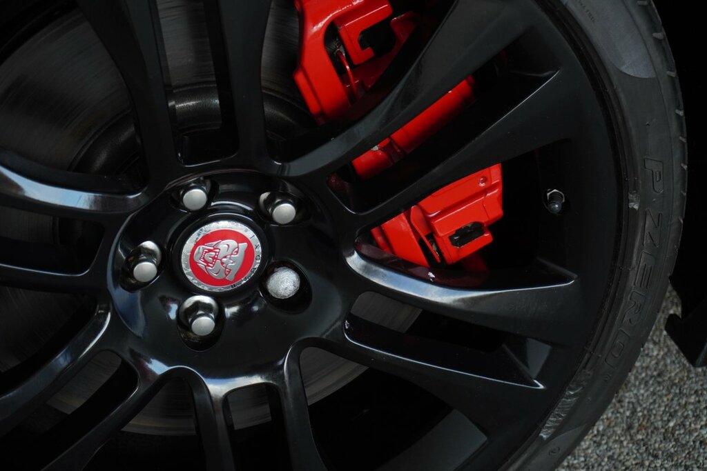 Jaguar XKR-S V8  #50