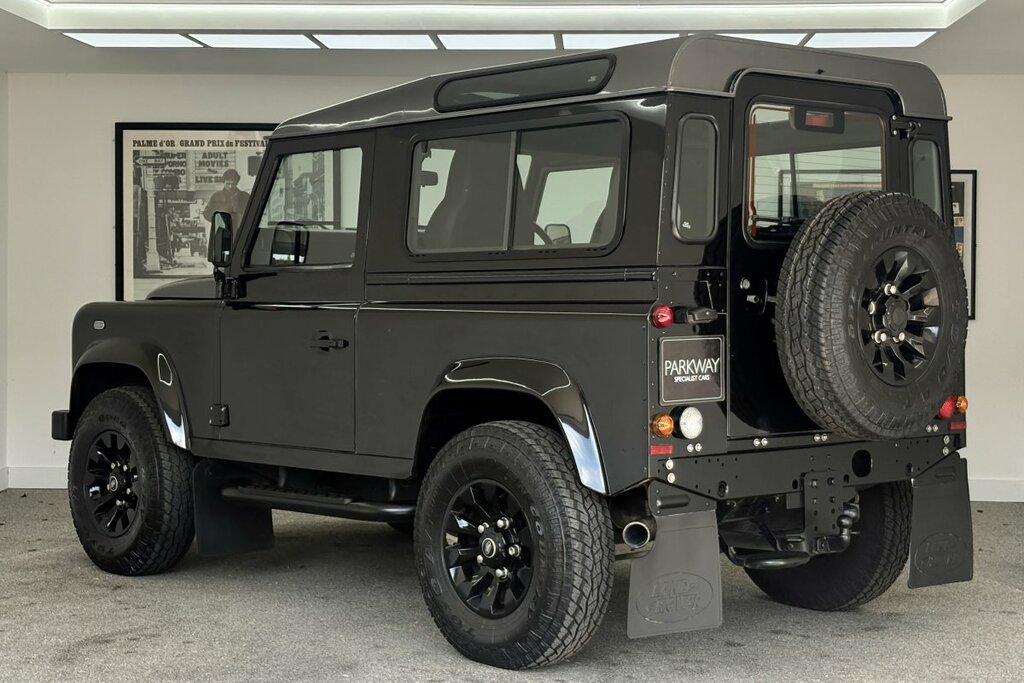 Land Rover Defender 90 2.2 Tdci Xs BJ15OMX Black #4