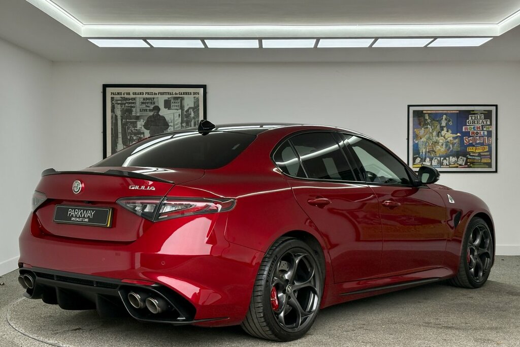 Alfa Romeo Giulia Quadrfioglio Saloon Red #4