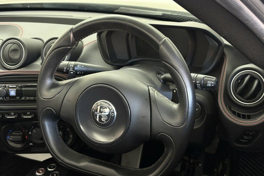 Alfa Romeo 4C Convertible Red #24