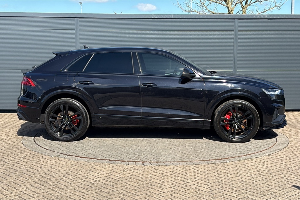 Audi Q8 Sq8 Tdi Quattro Tiptronic 435 Ps Black #4