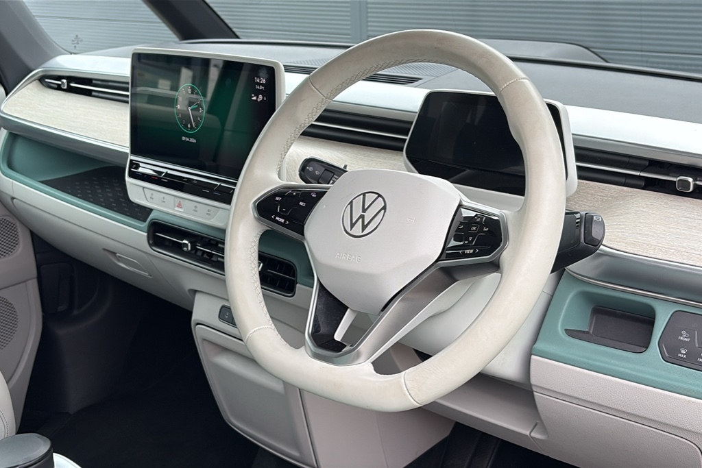 Volkswagen ID.Buzz 150Kw Style Pro 77Kwh 204 Ps MT73XGN Green #6
