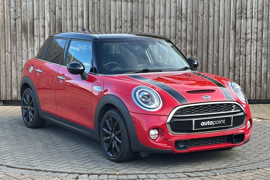 Mini Hatch 2.0 Cooper S Classic II 192 Ps Red