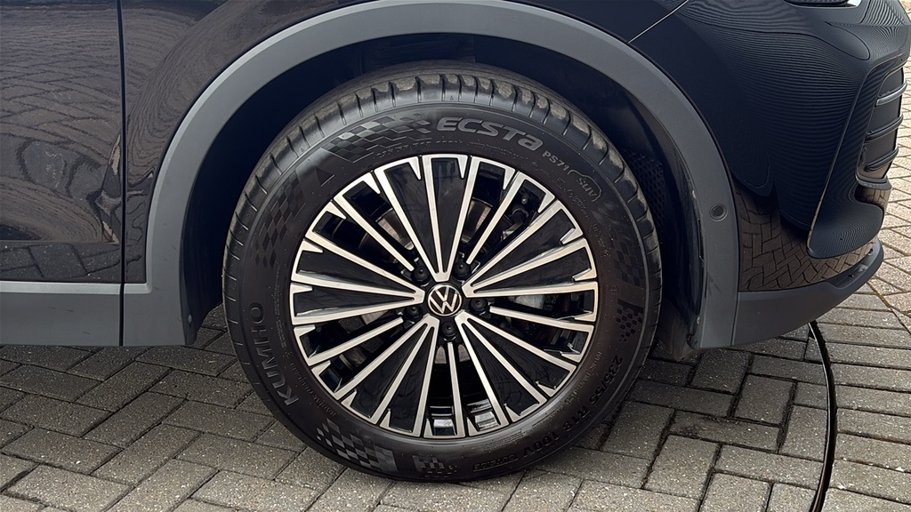 Volkswagen Tiguan 1.5 Etsi 150 Match Dsg 150 Ps FN75KLM Black #5