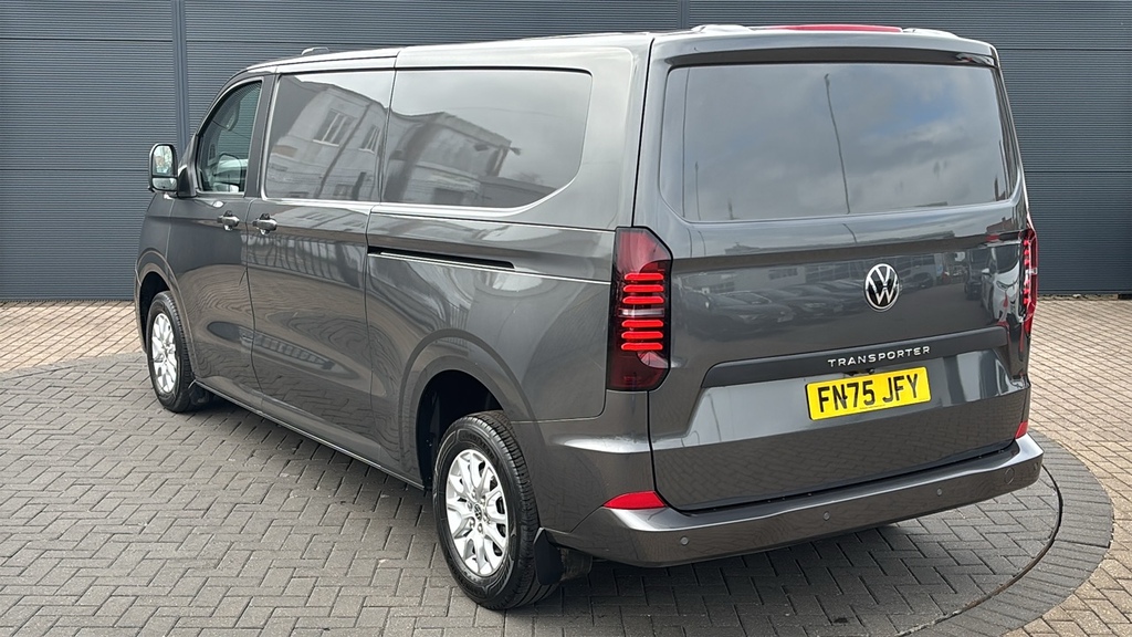 Volkswagen Transporter 2.0 Tdi 150 Commerce Pro Van 150 Ps FN75JFY Grey #3