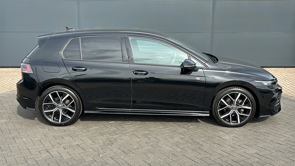 Volkswagen Golf 1.5 Etsi 150 Black Edition Dsg 150 Ps FL75CJZ Black #4