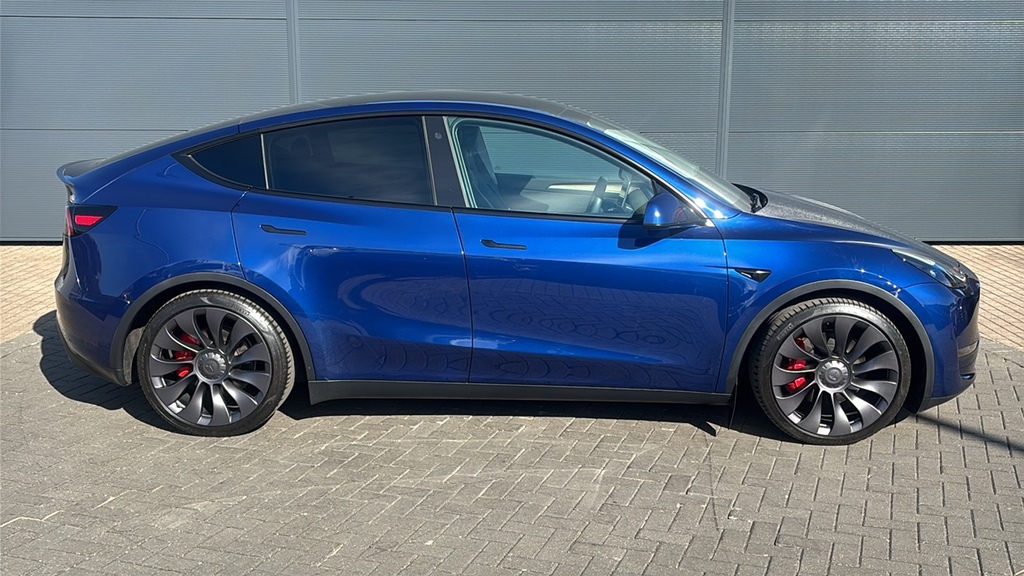 Tesla Model Y Performance Awd 426 Ps GN73YBC Blue #4